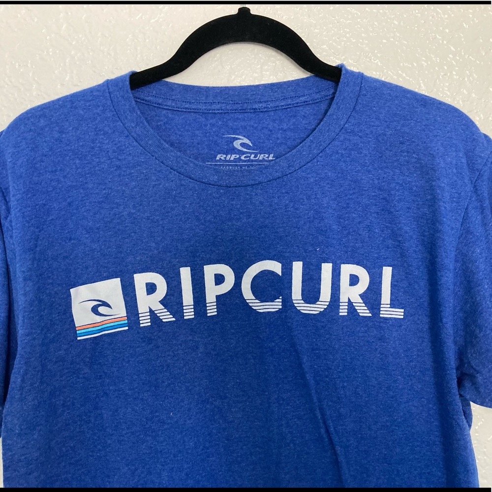 Rip curl Size M Blue T shirt